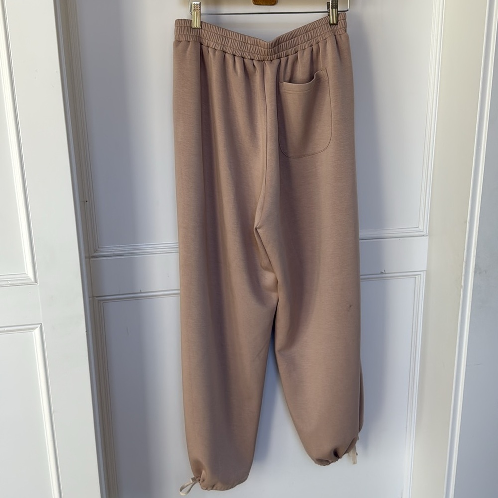 NAP Loungewear Oversized Wide Leg Pants With Tie Hem Tan Color Womens Size Large - Picture 8 of 16
